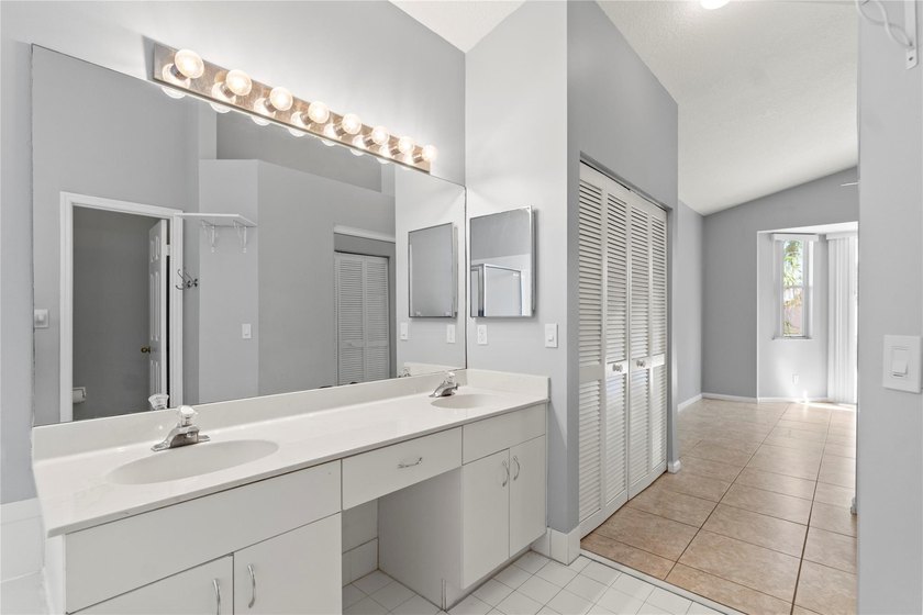 JUST REDUCED BELOW MARKET PRICE FOR QUICK SALE! GREAT INVESTMENT - photo 18