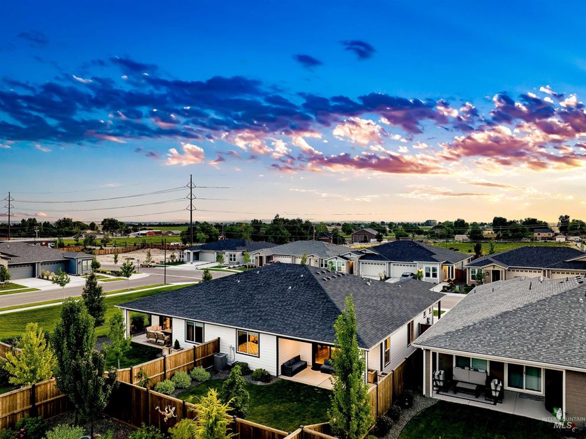 Enjoy refined, low-maintenance living in this beautifully - photo 38