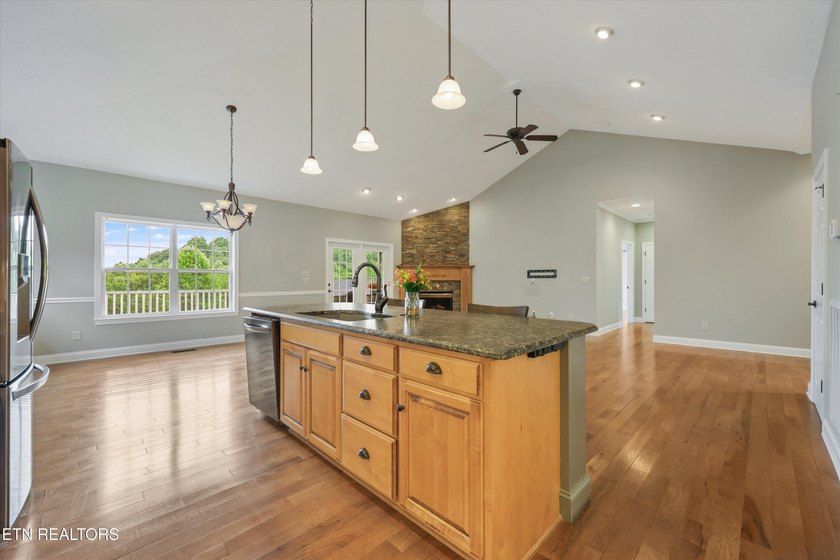 Nestled within the highly sought-after Kahite community, this - photo 5