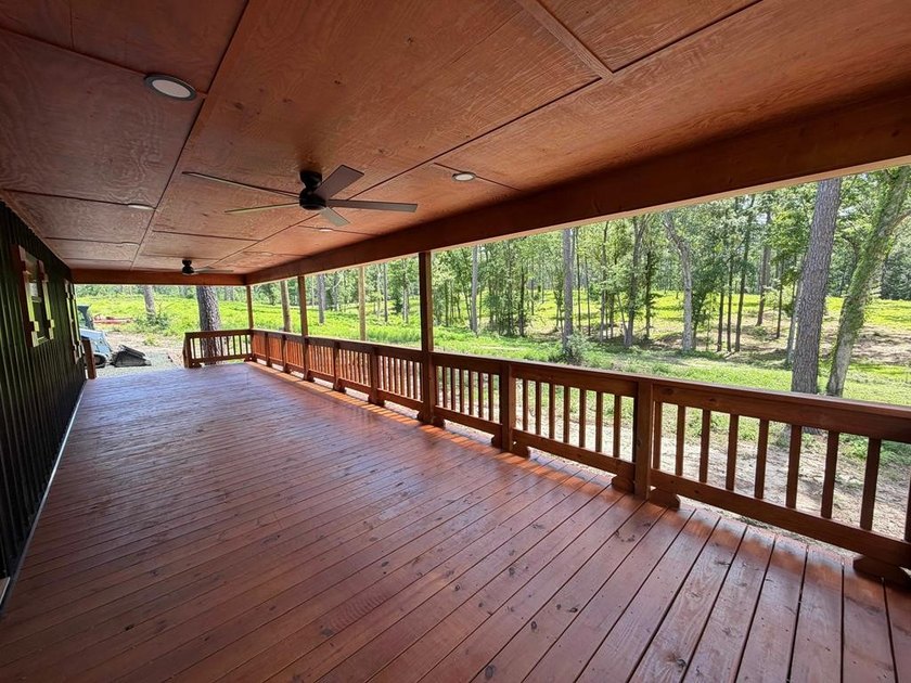 Wake up to panoramic lake views and the peaceful beauty of Lake - photo 38