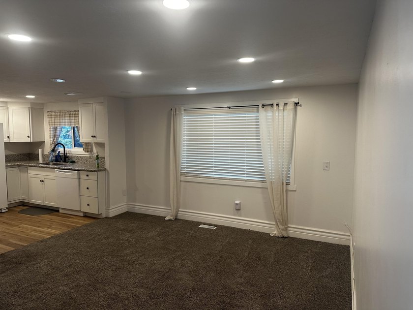 Welcome home to comfortable, affordable living in this - photo 6