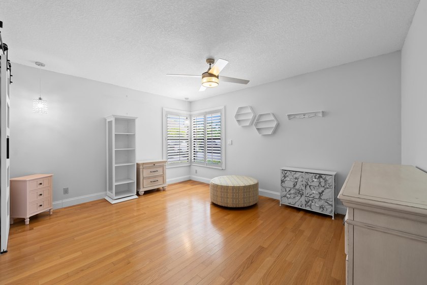 Charming 2-Bedroom, 2-Bath Villa in Desirable Deer Creek! - photo 23