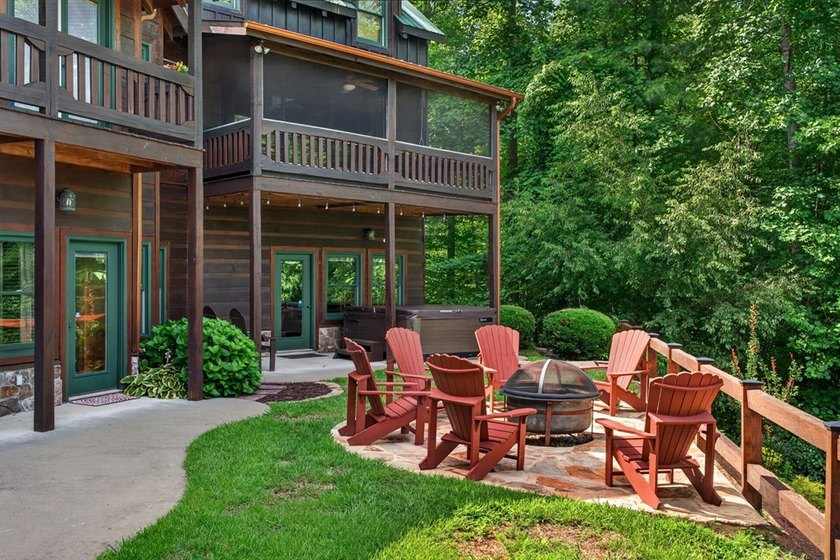 Experience timeless mountain living in this exceptional - photo 16