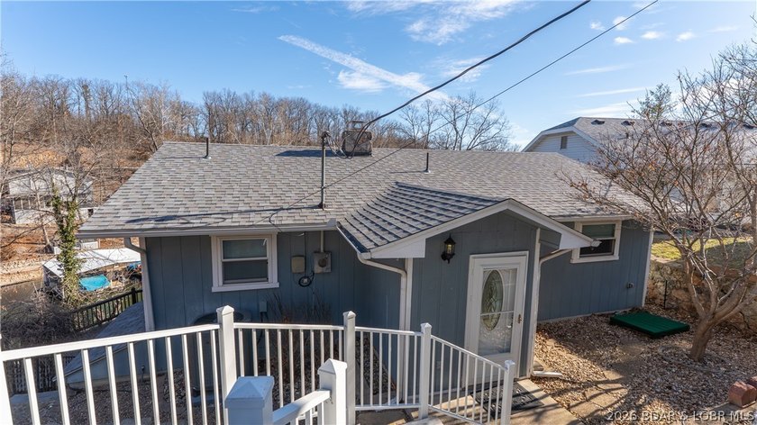 MOTIVATED SELLER-PRICE IMPROVED! The location on this 3 bed 2 - photo 23
