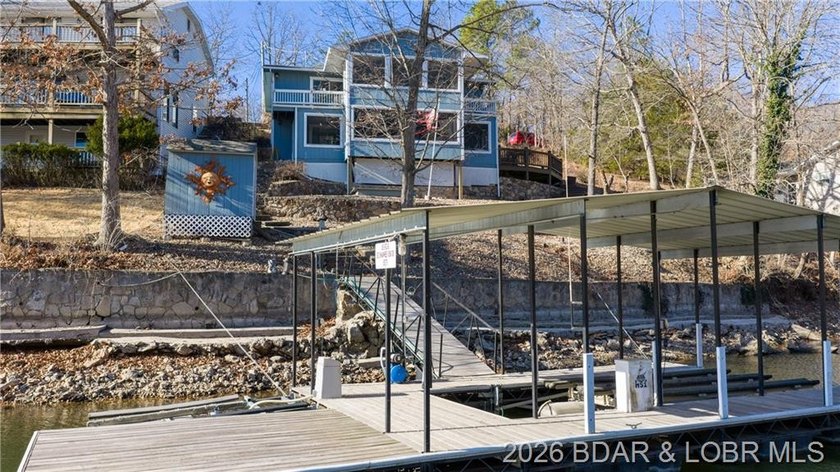 MOTIVATED SELLER-PRICE IMPROVED! The location on this 3 bed 2 - photo 27
