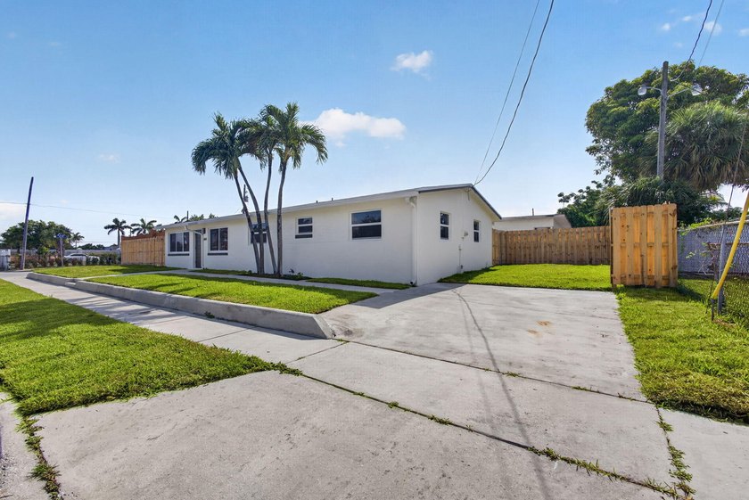 It's like living in a brand new house! Completely renovated 4 - photo 3