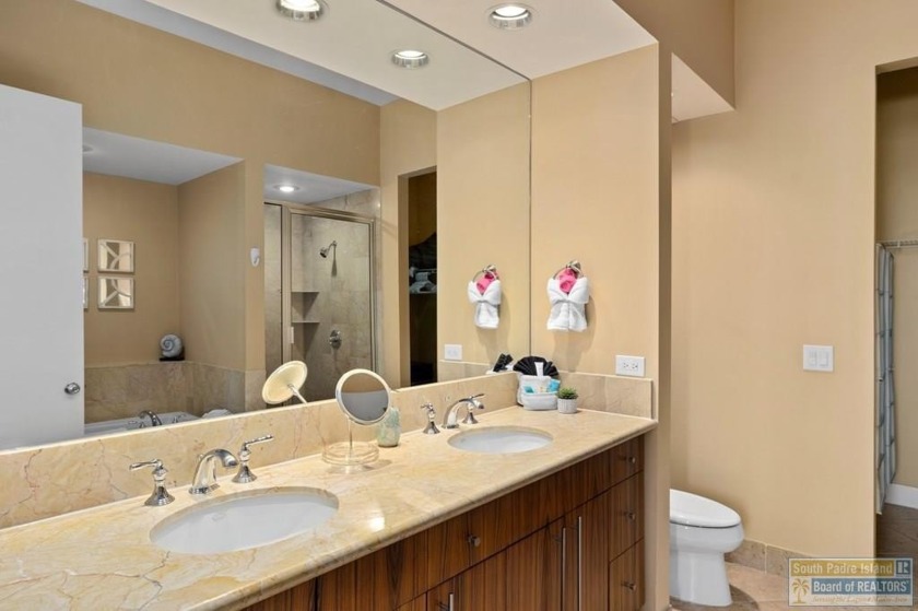 Experience luxury living at the Sapphire, South Padre Island's - photo 13