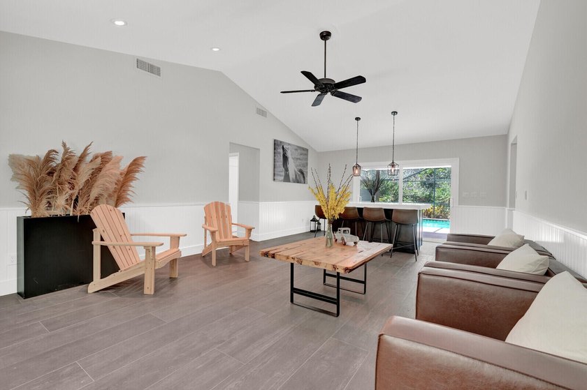 If you are looking for an extremely Clean &amp; well maintained Home - photo 3