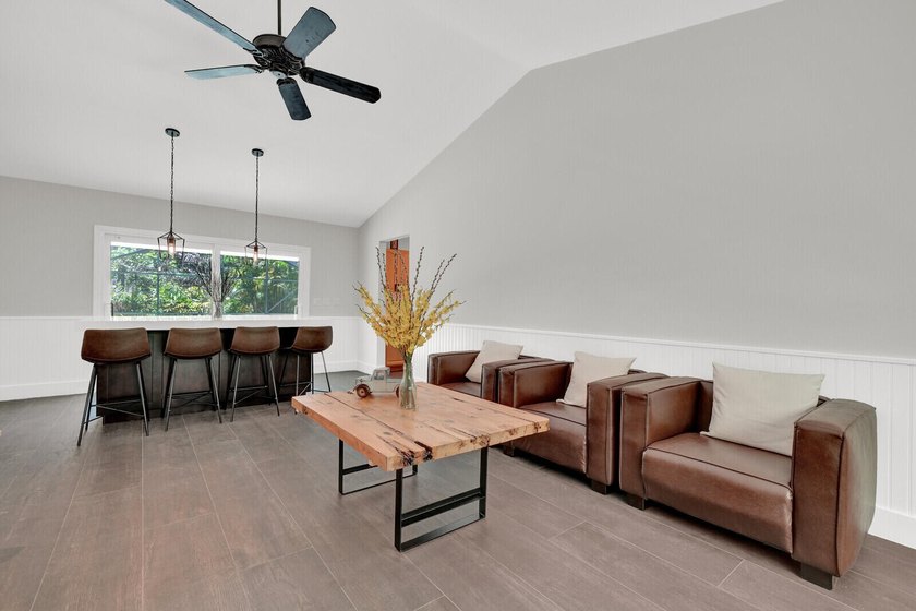 If you are looking for an extremely Clean &amp; well maintained Home - photo 5