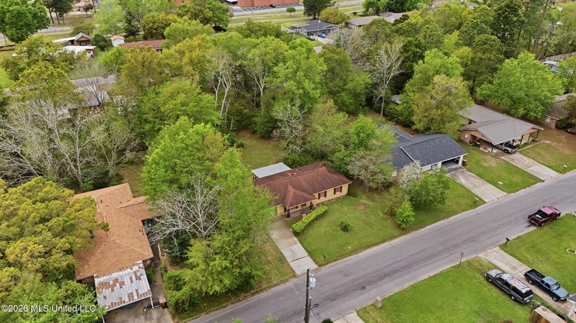 Must-see home in Forrest Cove Estates in D'Iberville! This - photo 34