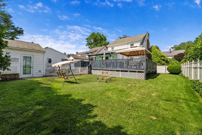 Welcome home to the highly sought-after Stephenson Park - photo 23