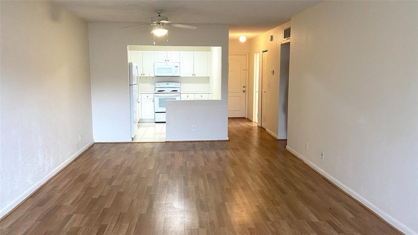 Ideal investment opportunity, just west of Federal HWY! This - photo 5