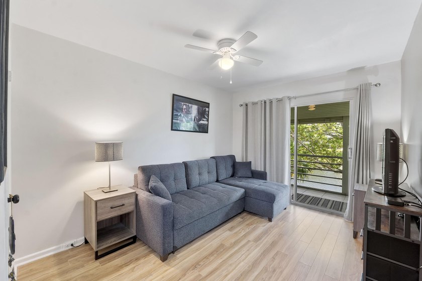 Welcome to your dream unit in Century Village East! This move in - photo 10