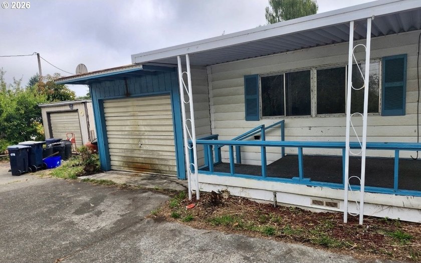 Bring your vision! This property offers plenty of potential with - photo 2