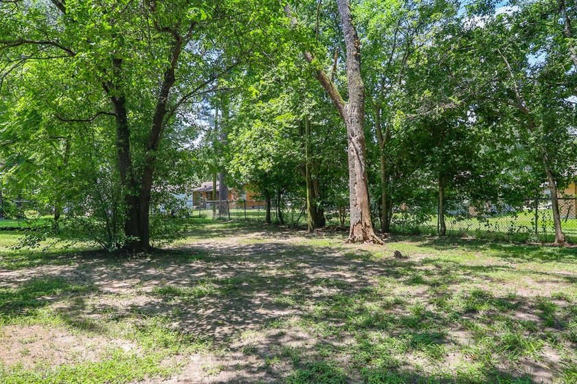 Full of charm, this inviting 3-bedroom, 2-bath home is proof - photo 29