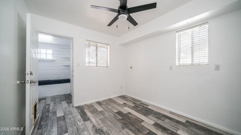 Unique &amp; versatile property with no HOA. Featuring two separate - photo 22