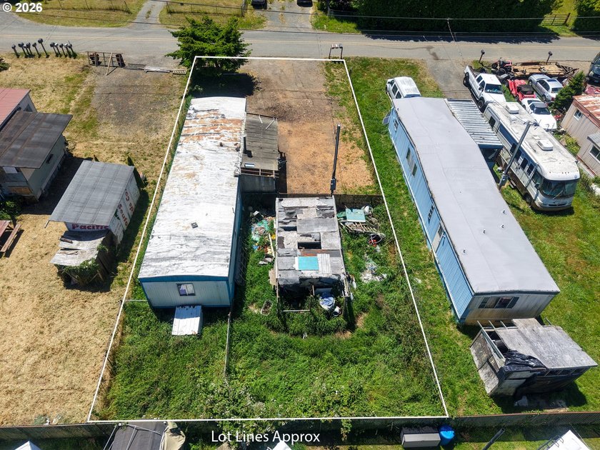 Investment Opportunity! Most of the property's value is in the - photo 5