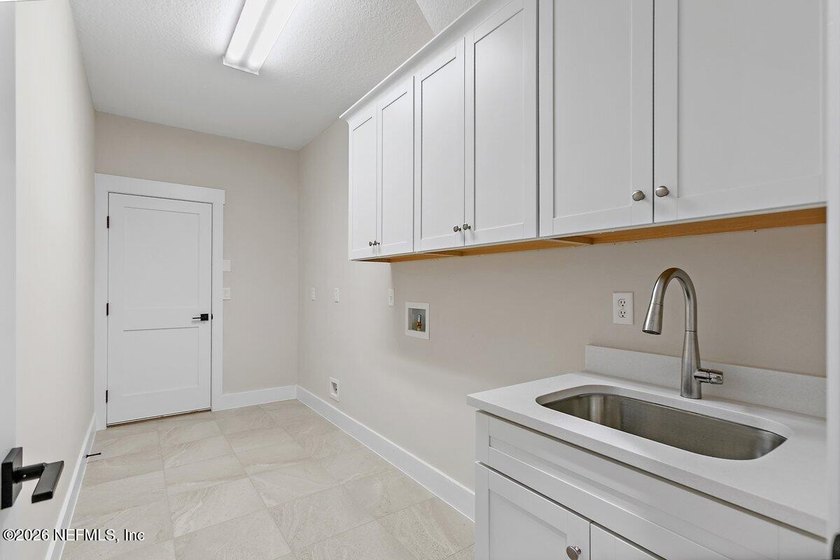 Open House Sunday 1-3 The wait is over! Completely transformed - photo 34