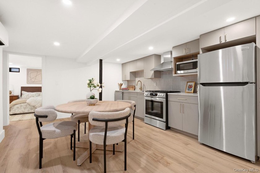 Perfectly positioned in the heart of Prospect Lefferts Gardens - photo 11