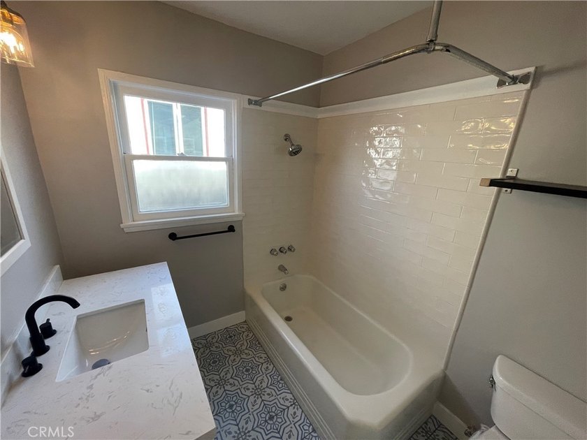 Great location to live in one and rent the other or rent out - photo 18