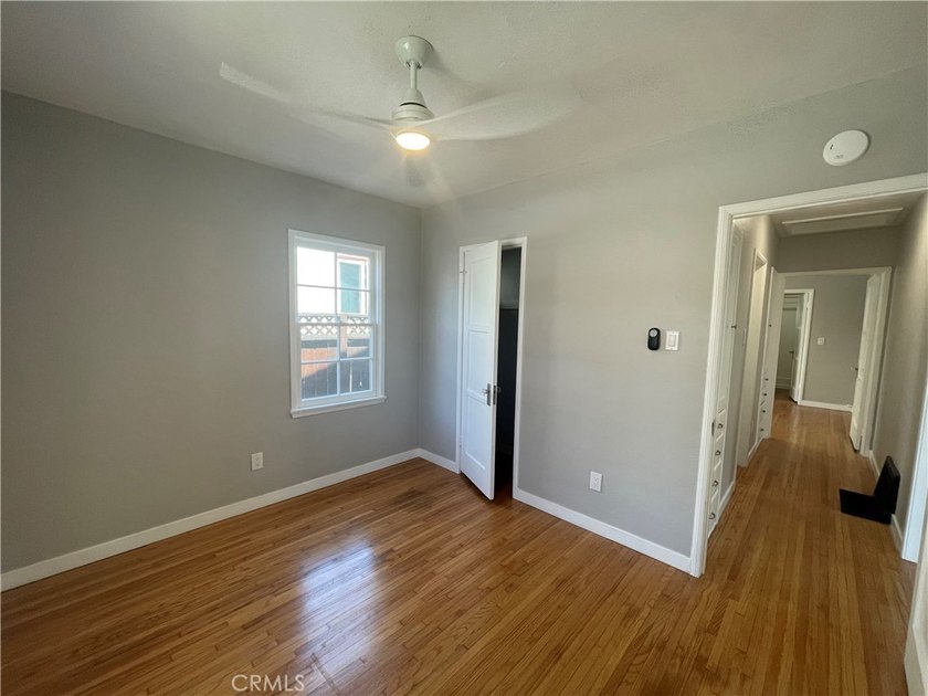 Great location to live in one and rent the other or rent out - photo 20