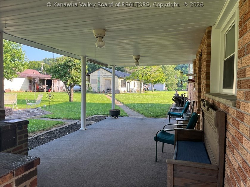 Well-maintained 3-bedroom, 2 full bath home situated on a - photo 21