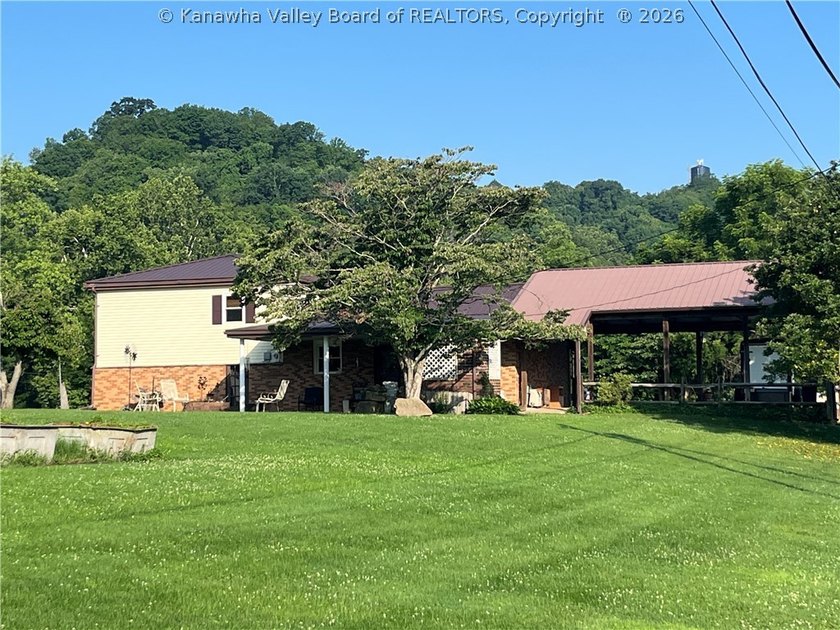 Well-maintained 3-bedroom, 2 full bath home situated on a - photo 22