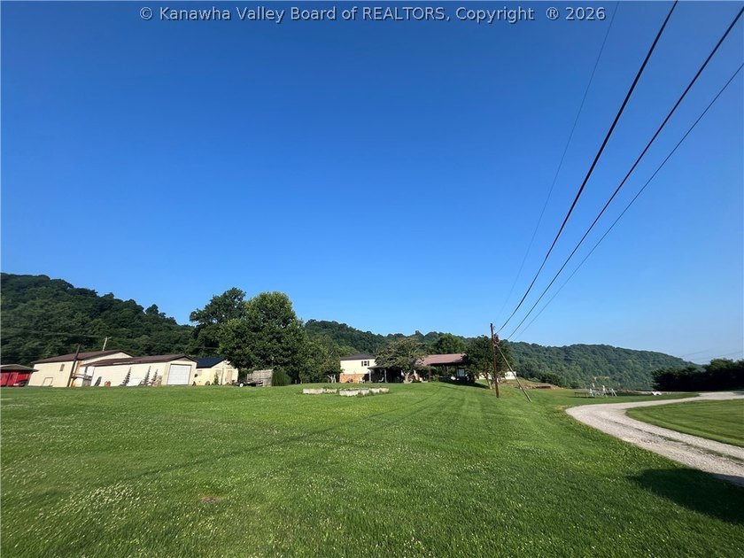 Well-maintained 3-bedroom, 2 full bath home situated on a - photo 23