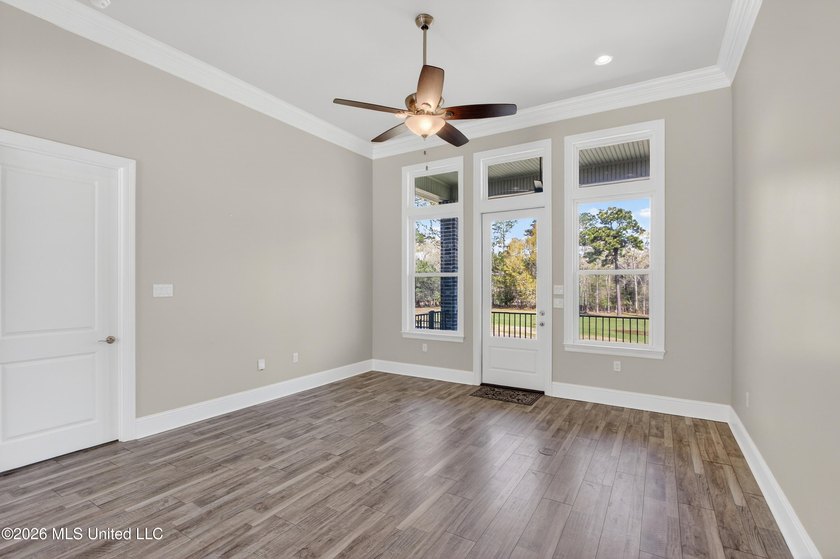 This beautifully maintained 3-bedroom, 2-bath home is perfectly - photo 8