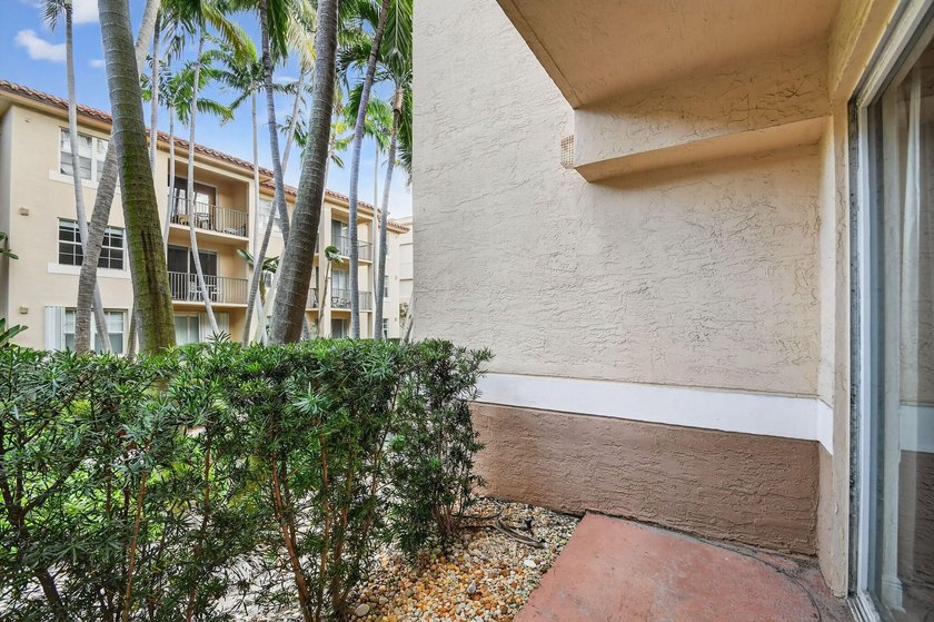 Embrace the pinnacle of West Palm living at Flagler Point! This - photo 19