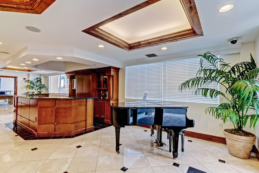 Embrace the pinnacle of West Palm living at Flagler Point! This - photo 44