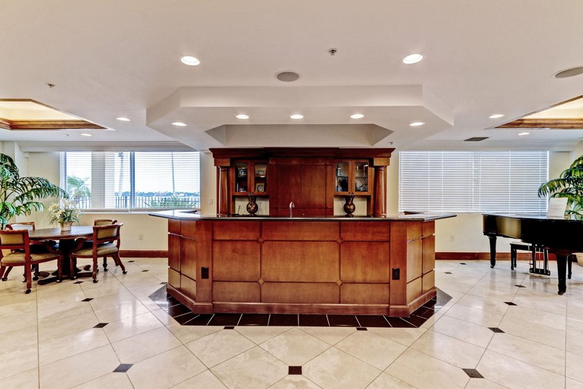 Embrace the pinnacle of West Palm living at Flagler Point! This - photo 45
