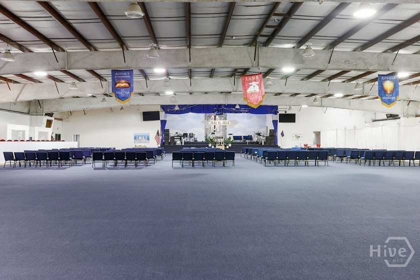 Location, Location, Location! This expansive 25,200 sq - photo 28