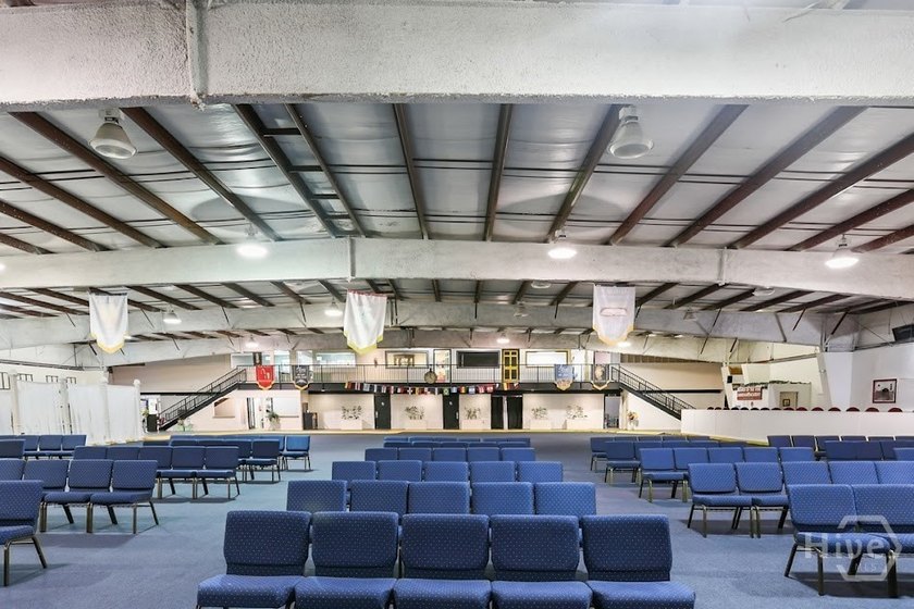 Location, Location, Location! This expansive 25,200 sq - photo 34