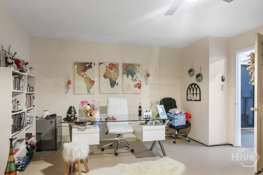 Location, Location, Location! This expansive 25,200 sq - photo 39