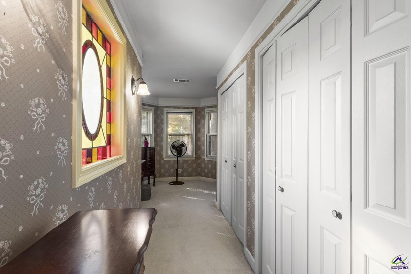 Step into timeless elegance with this stunning Victorian-style - photo 41