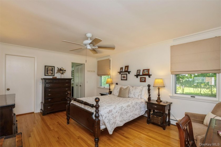 Charming Cape in the Heart of Port Jefferson Village Filled with - photo 15