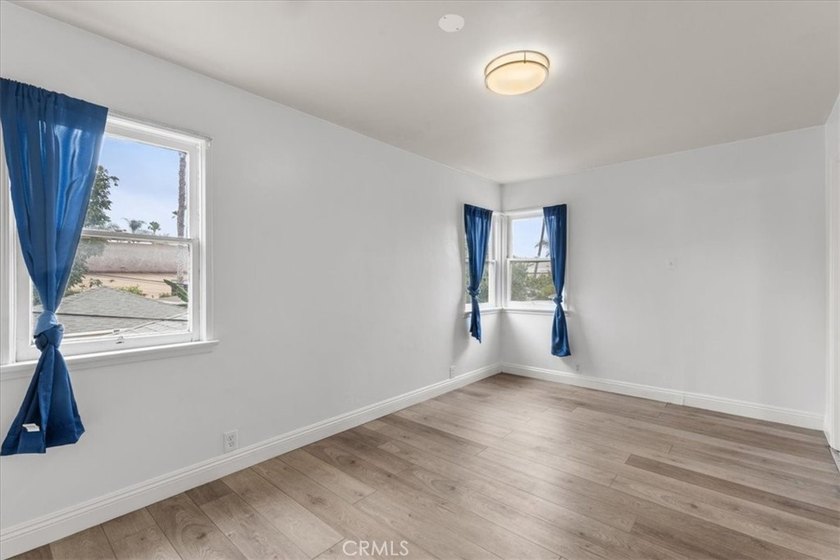 One of those investment opportunities in Santa Ana that has - photo 7