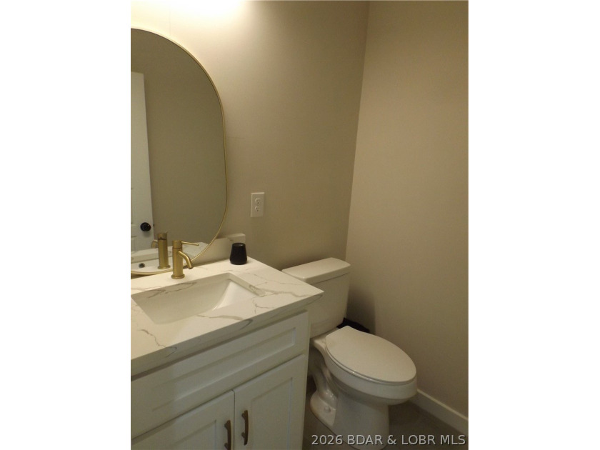 Far from your typical A-frame home, this beautiful 3-bedroom - photo 14