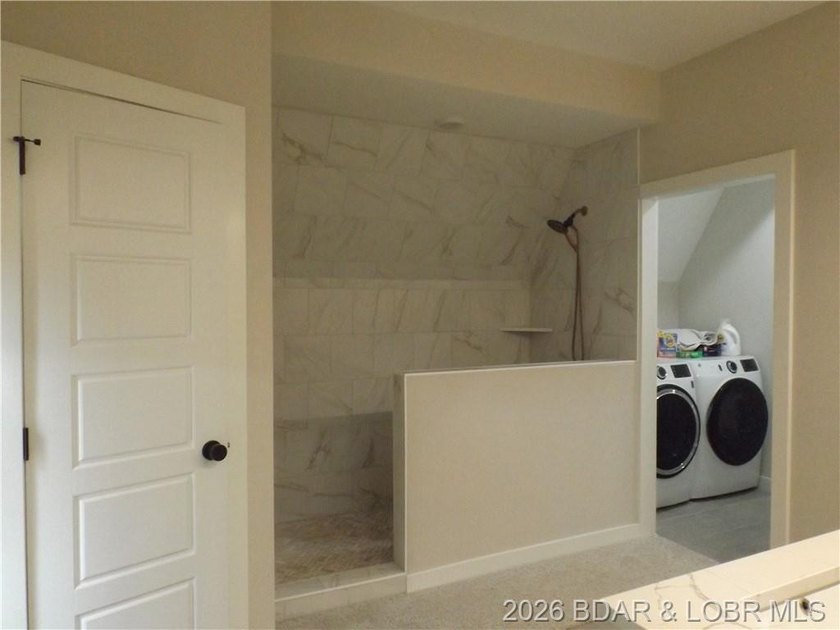 Far from your typical A-frame home, this beautiful 3-bedroom - photo 20