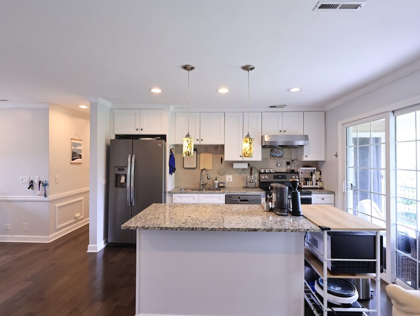 Welcome to the perfect 2-story townhome in Ancient Tree - photo 8