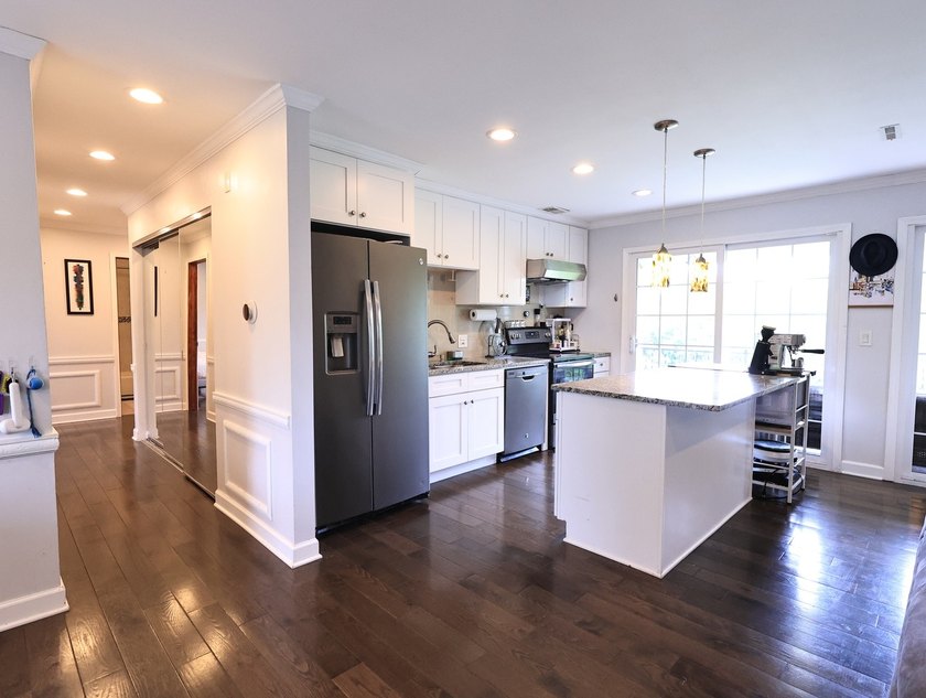Welcome to the perfect 2-story townhome in Ancient Tree - photo 10