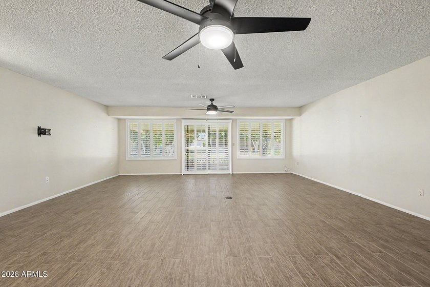 Charming, peaceful neighborhood with easy access to recreation - photo 8