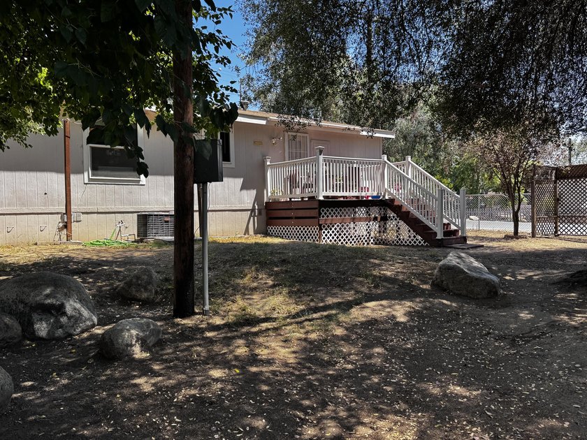 This is a 3 bedroom 2 full bath manufactured home on land - photo 7
