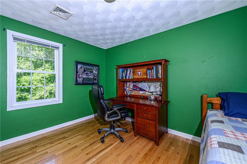 This charming 4-bedroom, 2 1/2-bath Colonial, is where comfort - photo 34