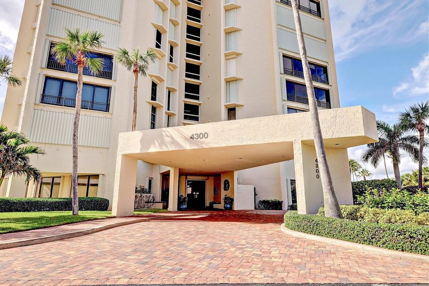 OCEAN VIEWS! Beautiful 2 bedroom 2 bath &amp; 1 car garage at - photo 8
