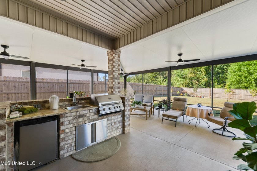Skip the wait and step into a home where everything is already - photo 3