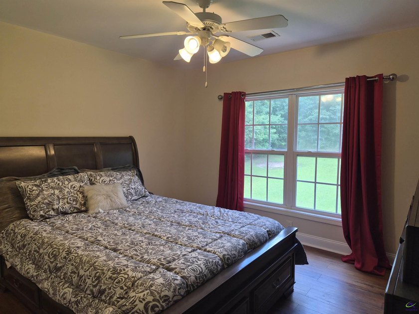 Welcome to 224 Carsons Walk. This home is perfectly tucked away - photo 14