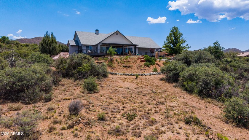 Custom built home in Meadow Ranch with million dollar views of - photo 4