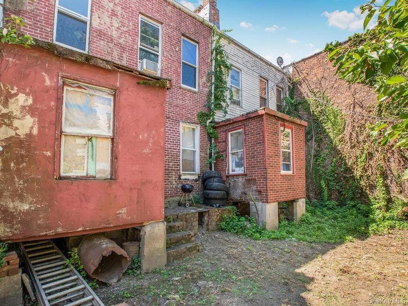 Great opportunity for investors. 277 &amp; 279 East 169 St is being - photo 6